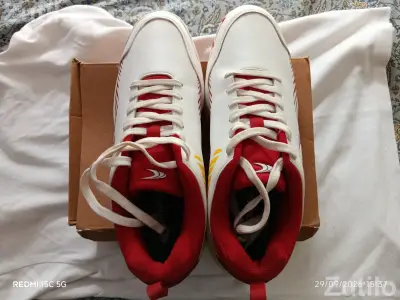 Performax cricket shoes uk-8 excellent condition Performax cricket shoes uk-8 excellent condition