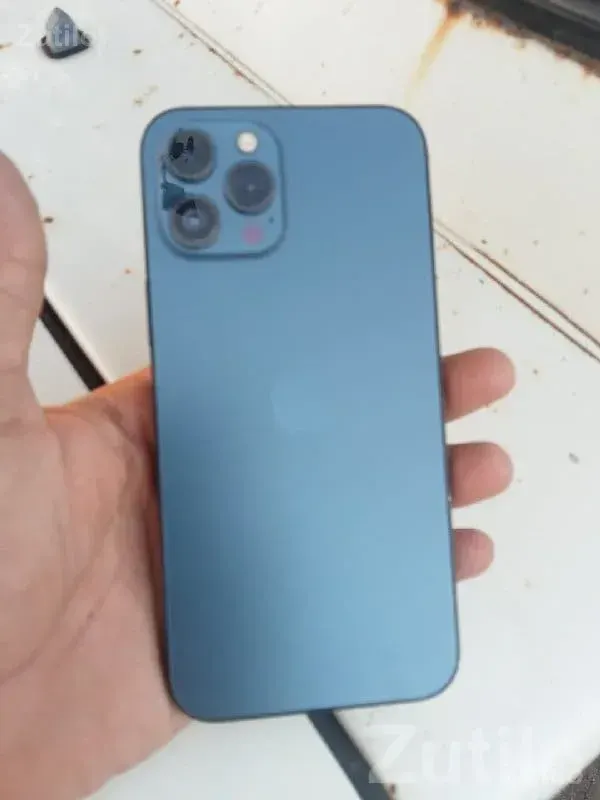 Used Apple iPhone Pro Grey 5G - મોબાઇલ ફોન - માંગ્રોળ - Image 2