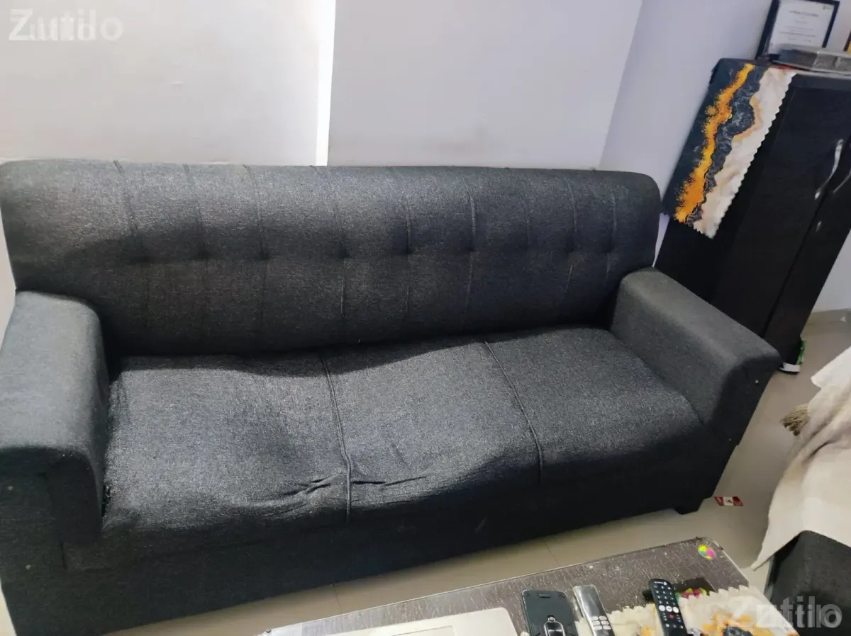 3 seater spring sofa - સોફા સેટ અને કાઉચ - અમદાવાદ શહેર - Image 4