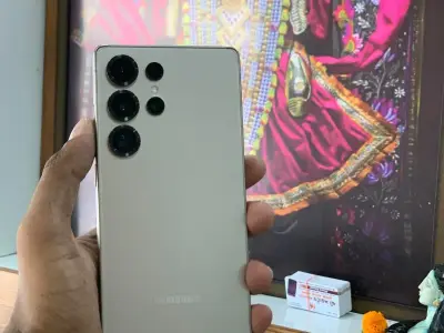 Mobile Mobile