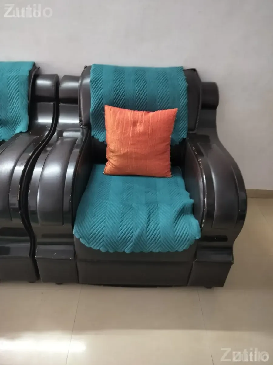 Sofa 3+2 with center table - Sofa Sets - Surat City - Image 3