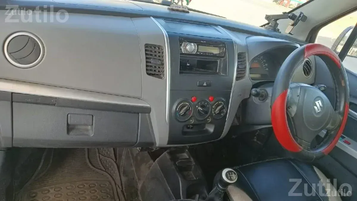 Maruti Suzuki WagonR White Car for Sale - કાર - વાંકાનેર - Image 3