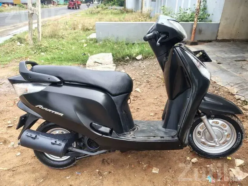Honda Aviator 2014 Scooter, Good Engine - બાઇક્સ - પેટલાદ - Image 4