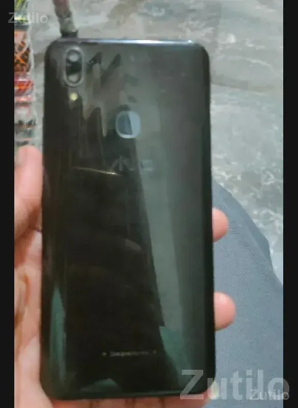 Vivo V9 notch display smartphone - Mobile Phones - Bhanvad - Image 2