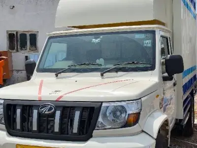 Mahindra Bolero Box Body for Rent 10 Feet Mahindra Bolero Box Body for Rent 10 Feet