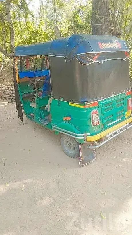 2016 Auto Rickshaw in Good Running Condition - ઓટો રિક્ષા - મહેસાણા શહેર - Image 3