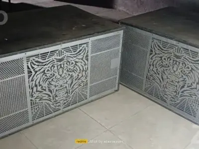 Bass Speaker Cabinet with Metal Grill Bass Speaker Cabinet with Metal Grill