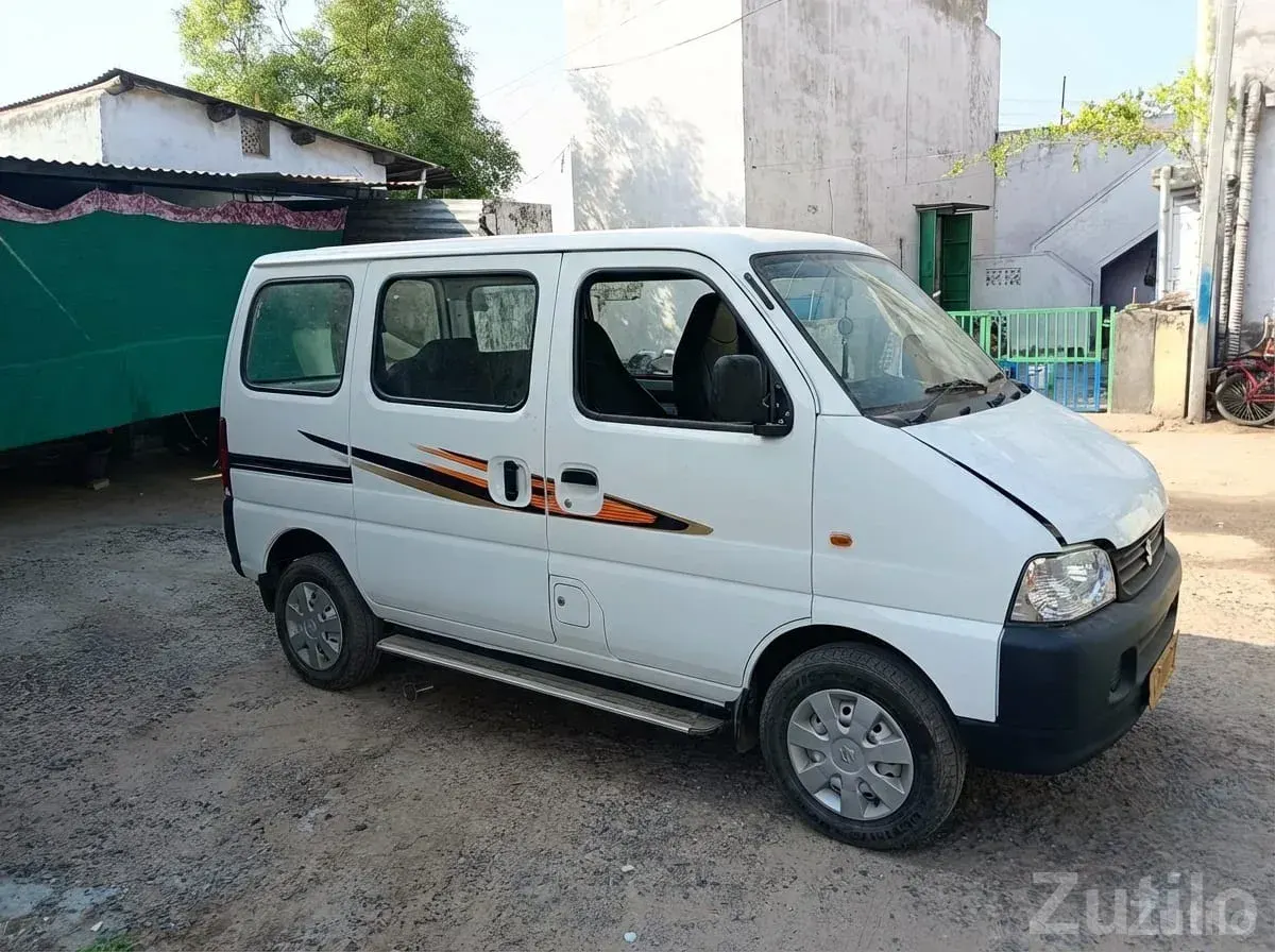 Eco Star White Family Van Car - કાર - દહેગામ - Image 3