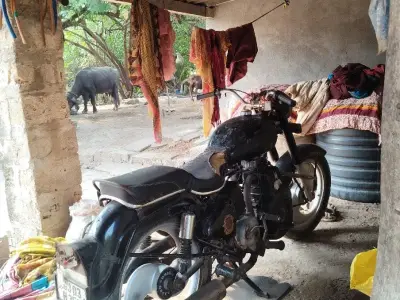 Royal Enfield Bullet Complete Bike Royal Enfield Bullet Complete Bike