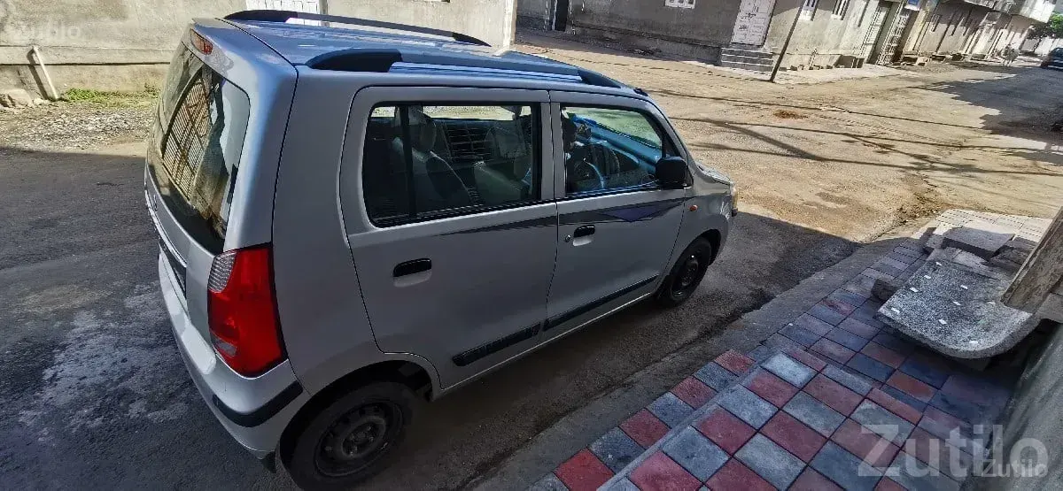 Maruti Suzuki Wagon R Silver Family Car - કાર - ધોરાજી - Image 2