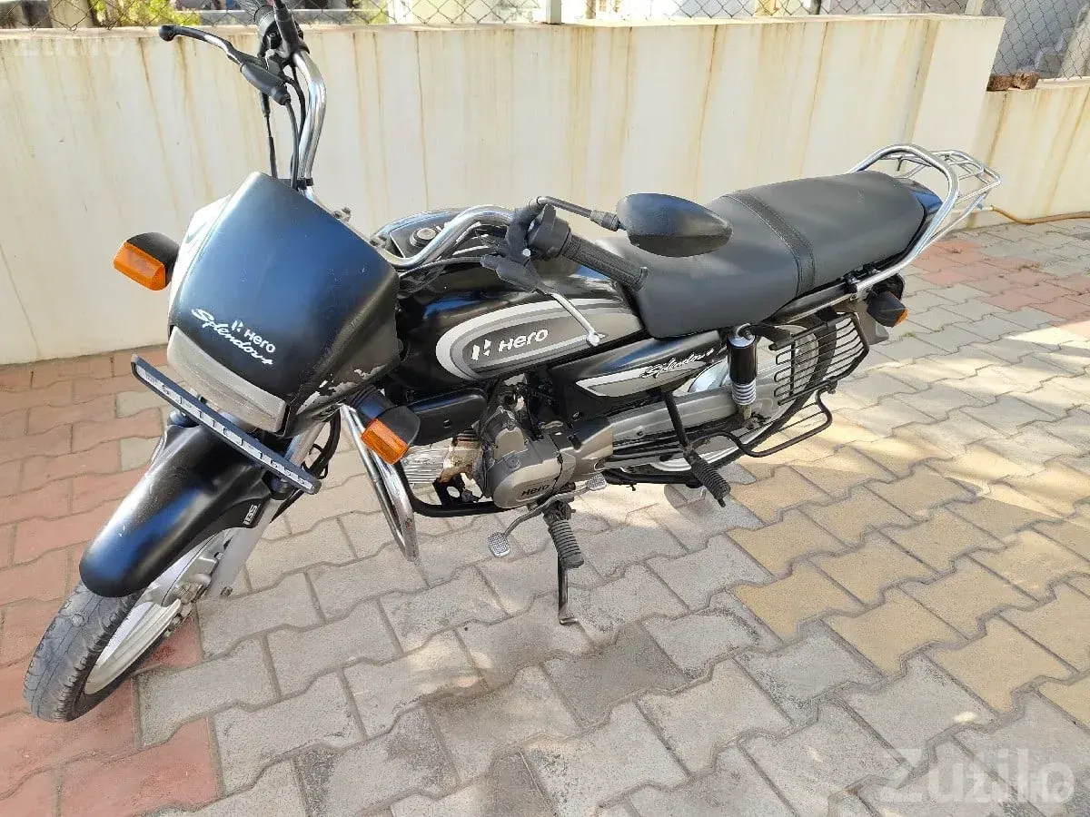 Hero Splendor Plus 2022 Used Bike - Bikes - Ahmedabad City - Image 2