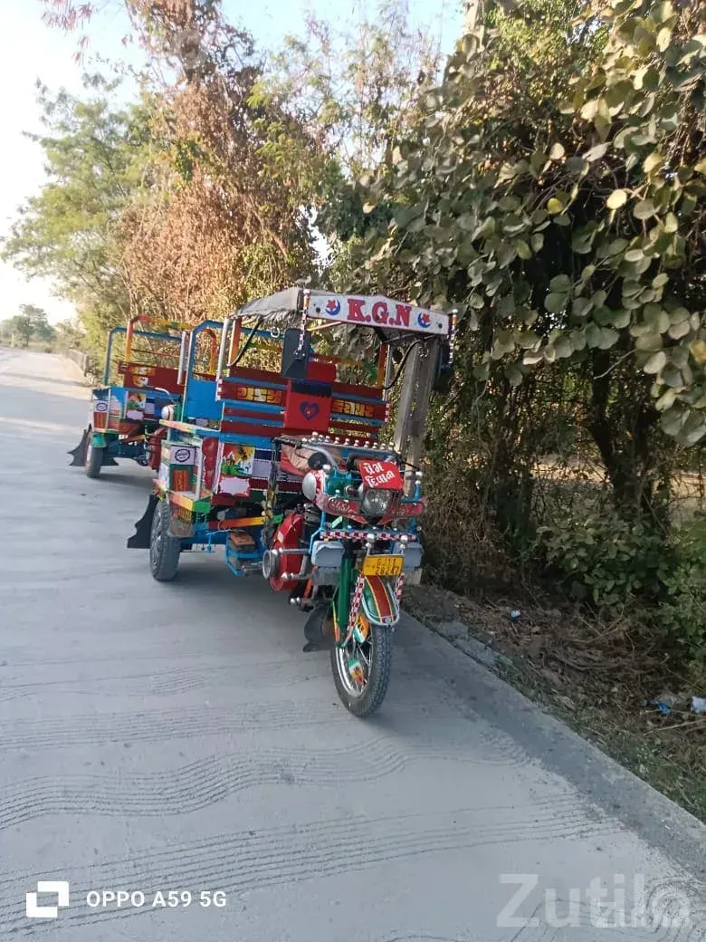 2013 Engine 8.4 Cargo Auto Rickshaw - Auto Rickshaws - Una - Image 4