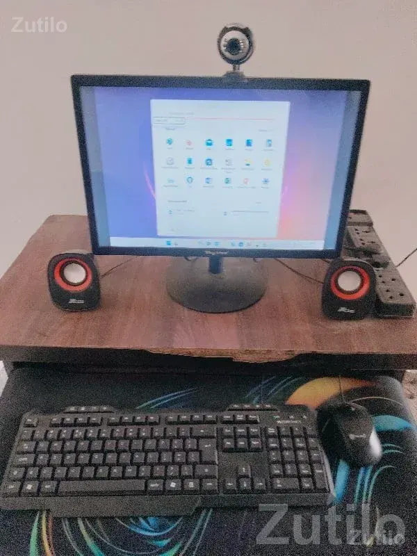 Full Desktop PC Set with Monitor & Webcam - Laptops & Computers - Babra - Image 2