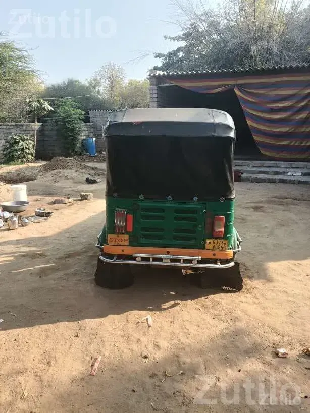 2016 2 Stroke Auto Rickshaw in Good Condition - ઓટો રિક્ષા - કાંકરેજ - Image 3
