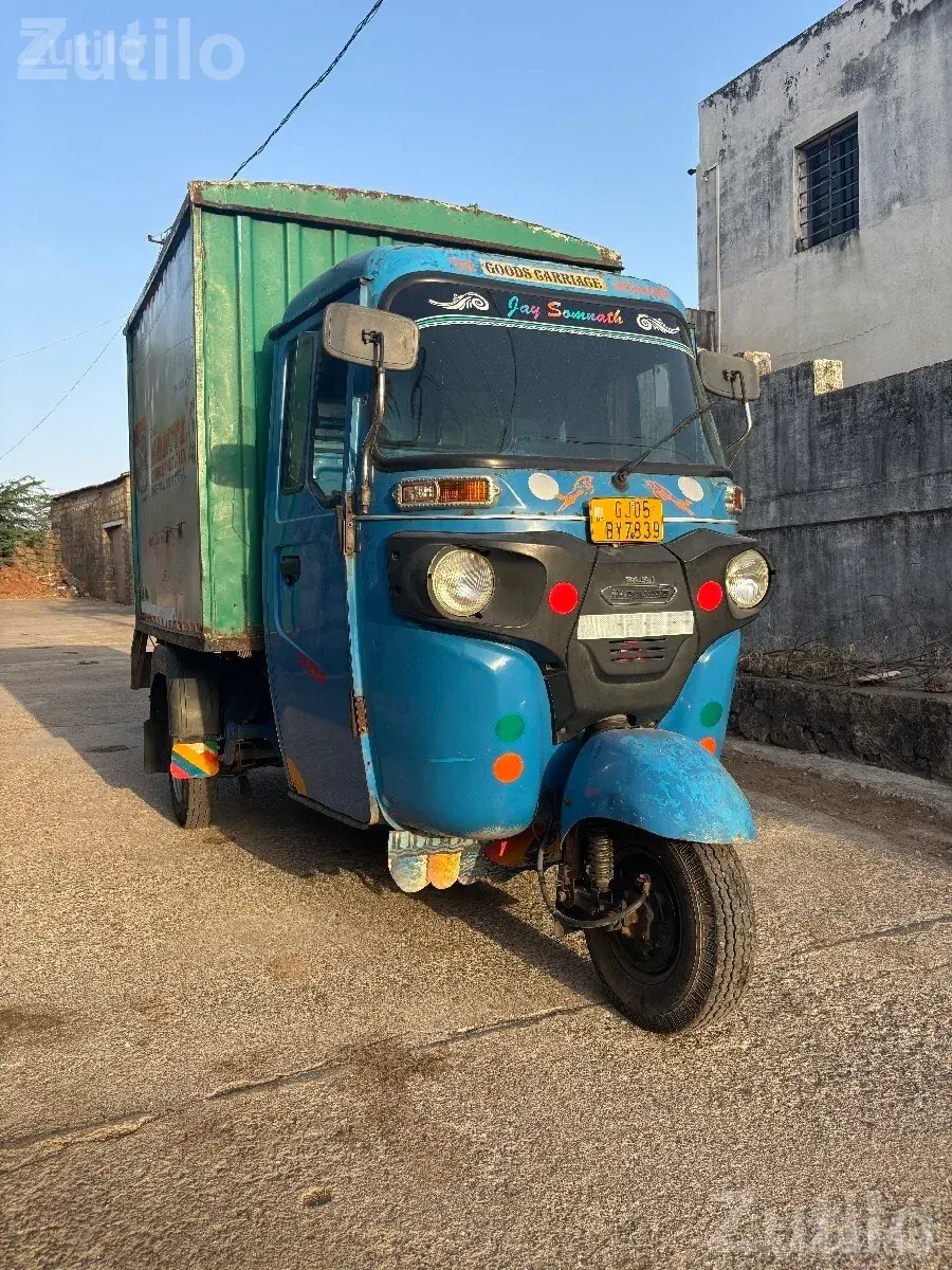 2018 Bajaj Maxima C Diesel Cargo Three Wheeler - Auto Rickshaws - Keshod - Image 3