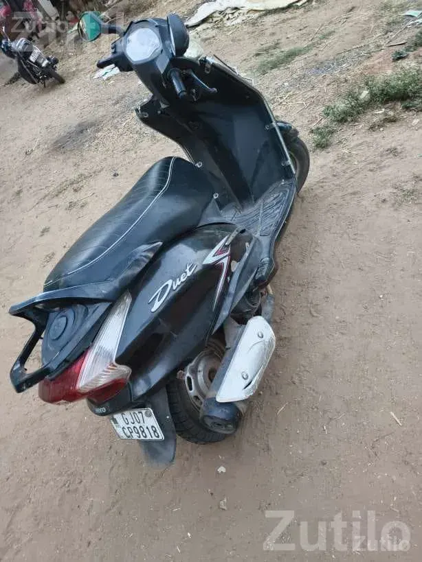 Hero Duet 2018 Scooter 48000 km - Bikes - Nadiad - Image 3