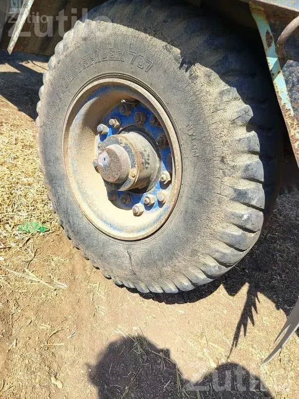 Used Trolley Tyre for Vehicle - Auto Parts - Khambhalia - Image 3