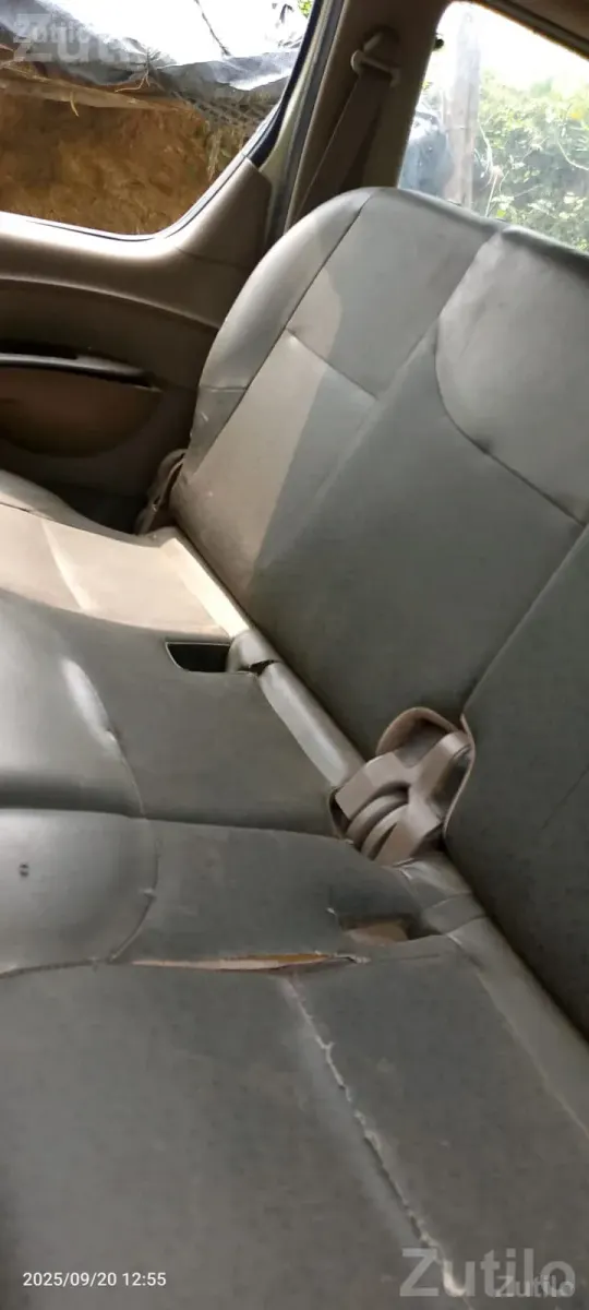 2012 Model Used Car for Sale - કાર - ફતેપુરા - Image 2