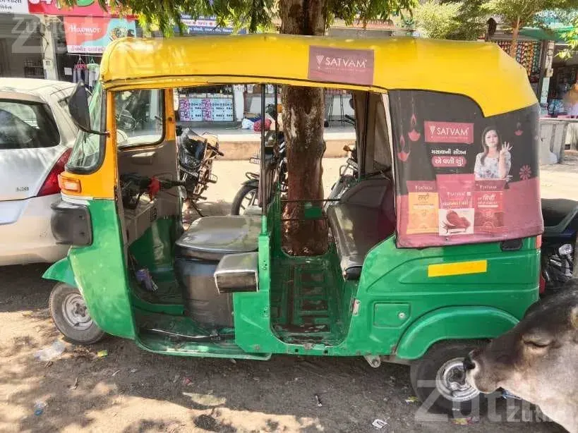 2022 Bajaj RE CNG Auto Rickshaw BS6 - Auto Rickshaws - Visnagar - Image 3