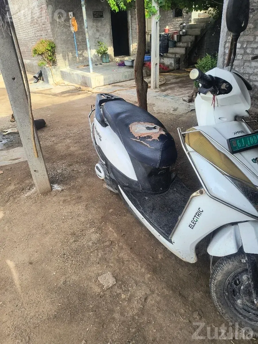 Ampere Magnus EX Electric Scooter 2021 - બાઇક્સ - જામનગર શહેર - Image 1