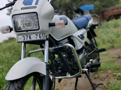 2022 Hero Splendor Bike 2200 Km 2022 Hero Splendor Bike 2200 Km