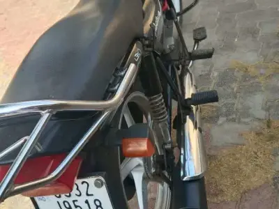 2018 Hero HF Deluxe Bike 2018 Hero HF Deluxe Bike
