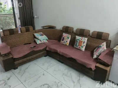 Sofa 6 sheeter, bed with metress ,almari , gijjer Sofa 6 sheeter, bed with metress ,almari , gijjer