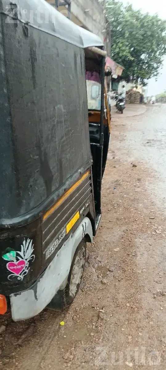 2014 Piaggio Auto Rickshaw for Sale - Auto Rickshaws - Ranavav - Image 3