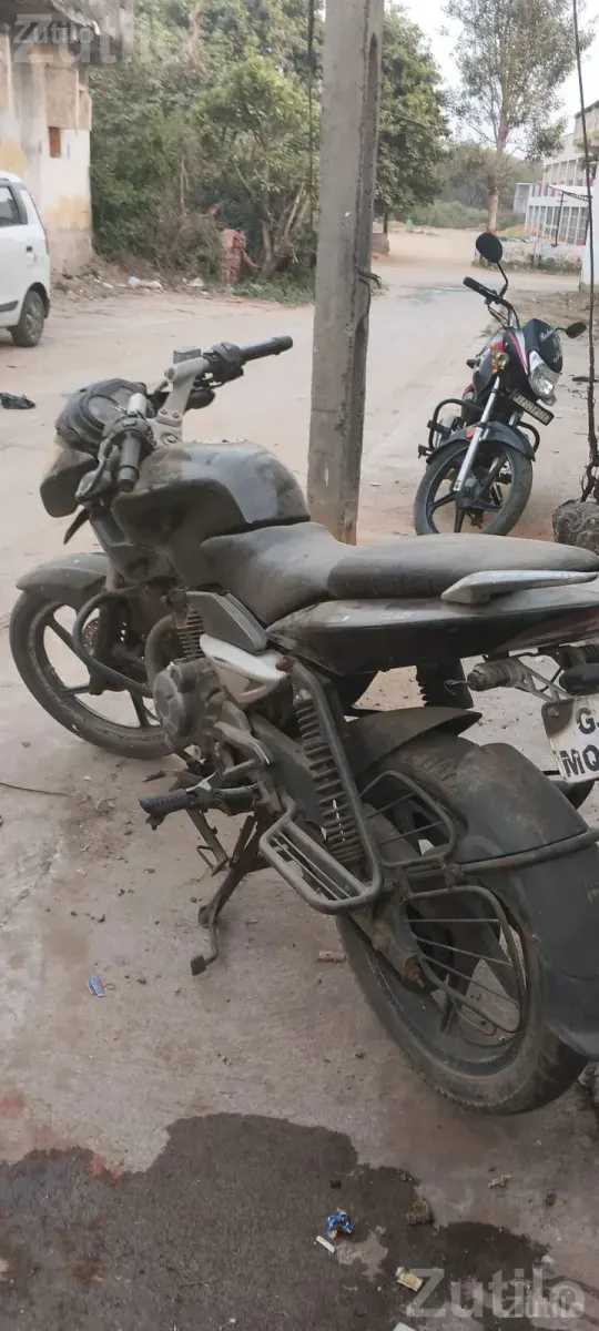 Bajaj Pulsar 135 CC Bike - બાઇક્સ - વિજાપુર - Image 1