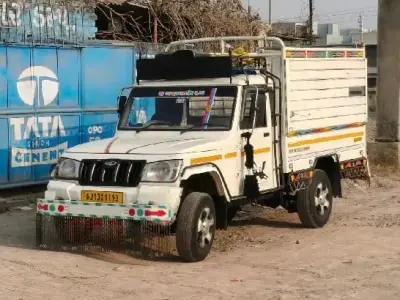Mahindra Bolero Maxi Truck 2012 Mahindra Bolero Maxi Truck 2012
