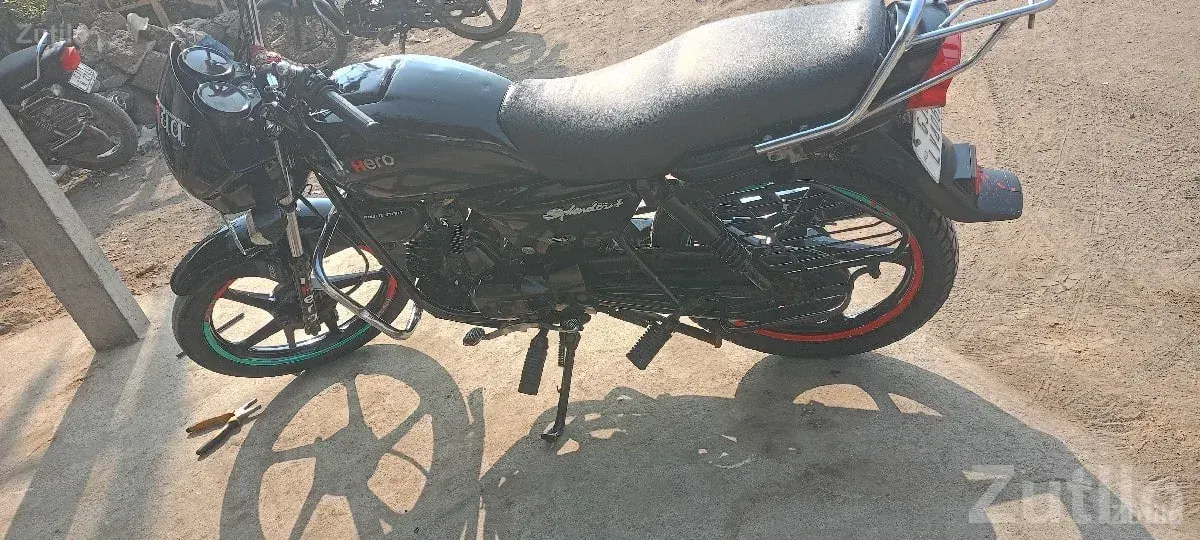 Hero Splendor Plus 2016 Black Bike - Bikes - Bhanvad - Image 3