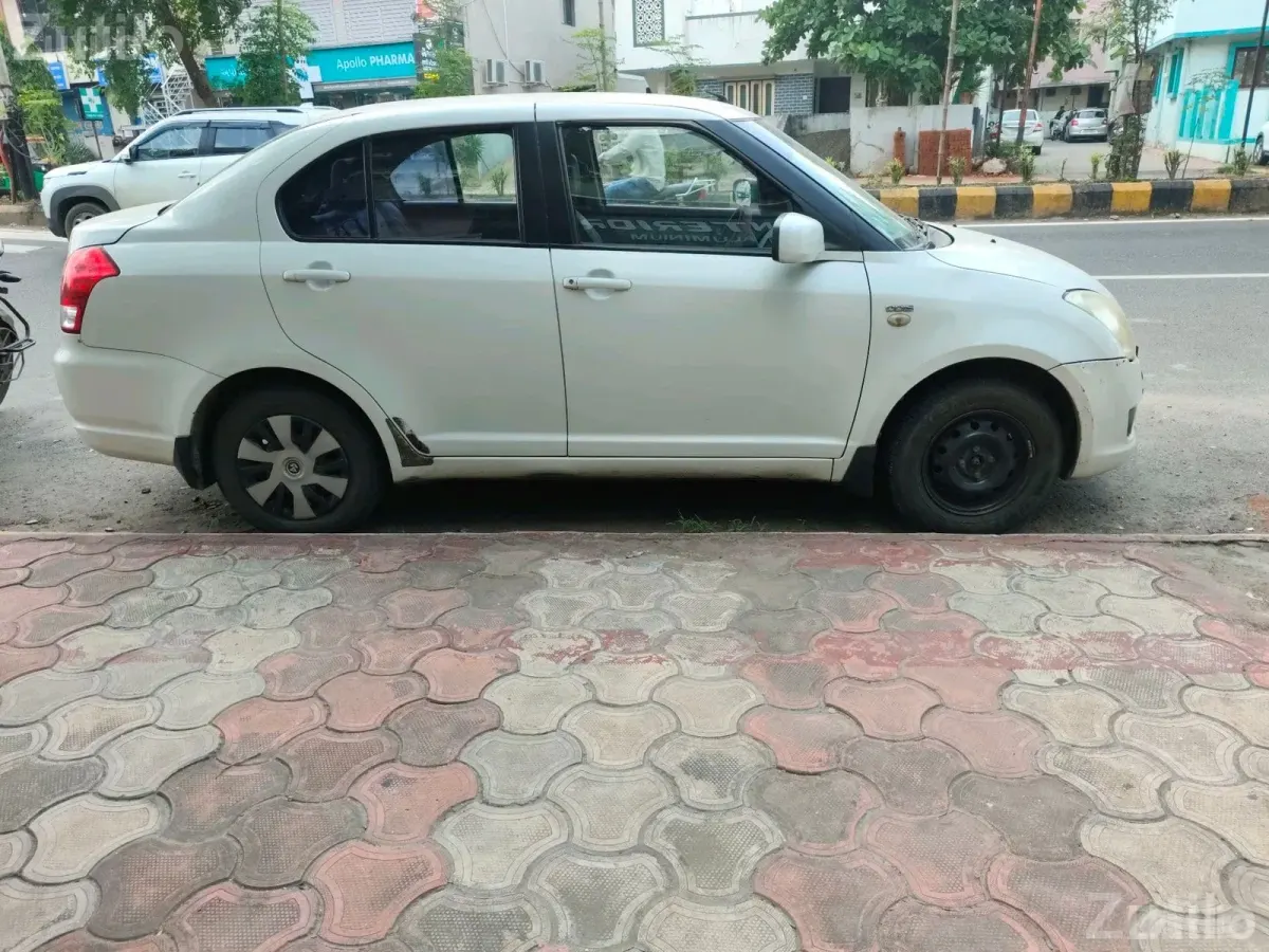 Maruti Suzuki Swift Dzire Diesel 2 Owner - Cars - Vadodara City - Image 2