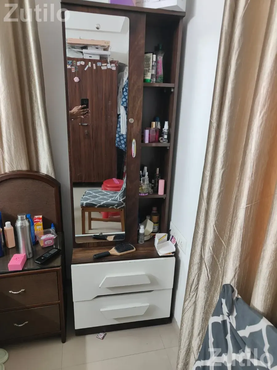 Dressing table - Wardrobes, Cupboards & Storage - Ahmedabad City - Image 2