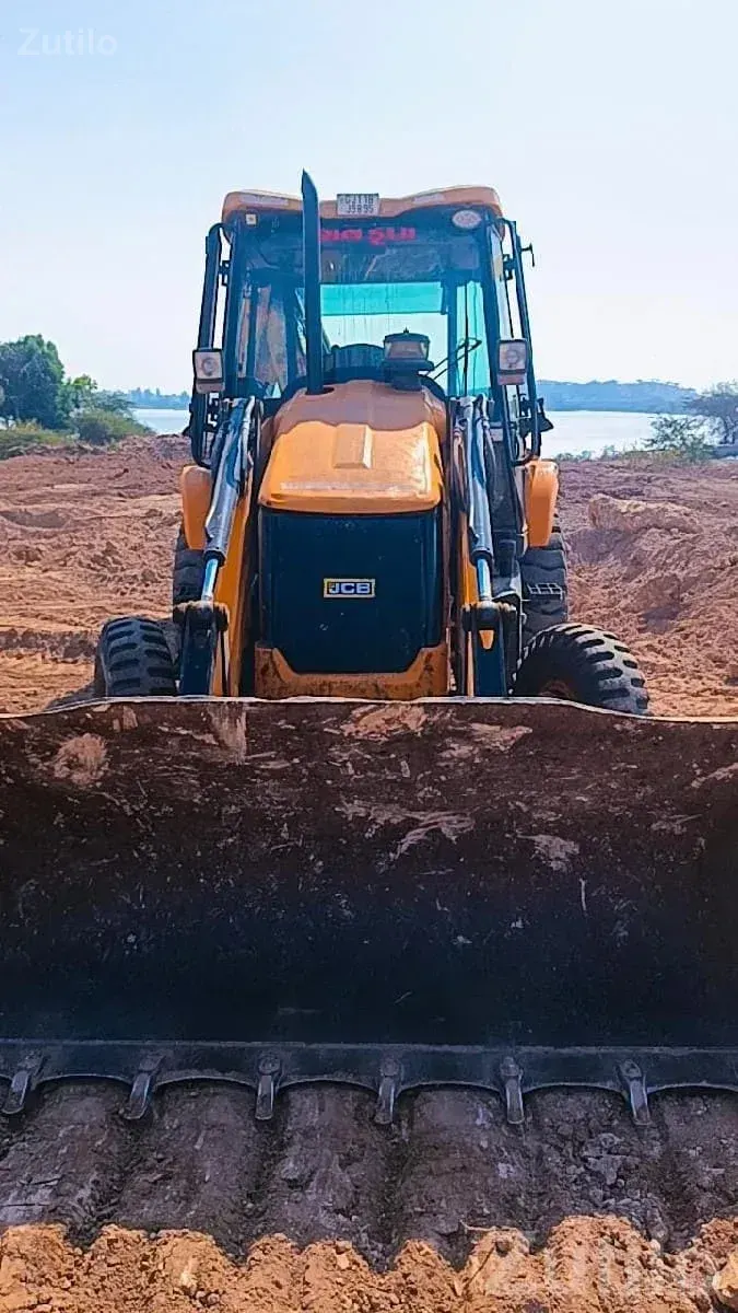 JCB 3DX Backhoe Loader 2020 for Sale - બાંધકામના વાહનો - રણાવાવ - Image 2