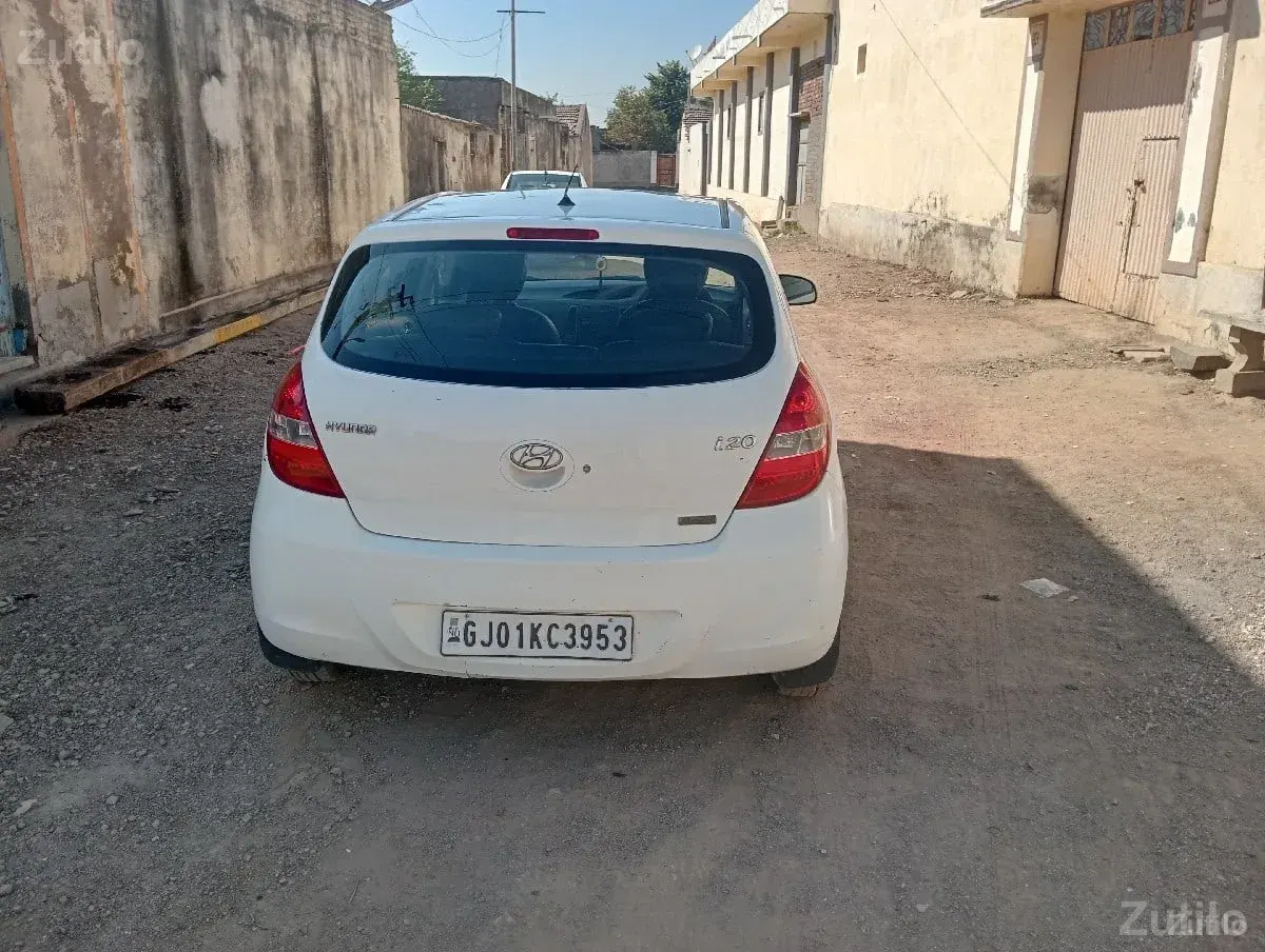i20 વેચવાની છે - Cars - Bagasara - Image 3