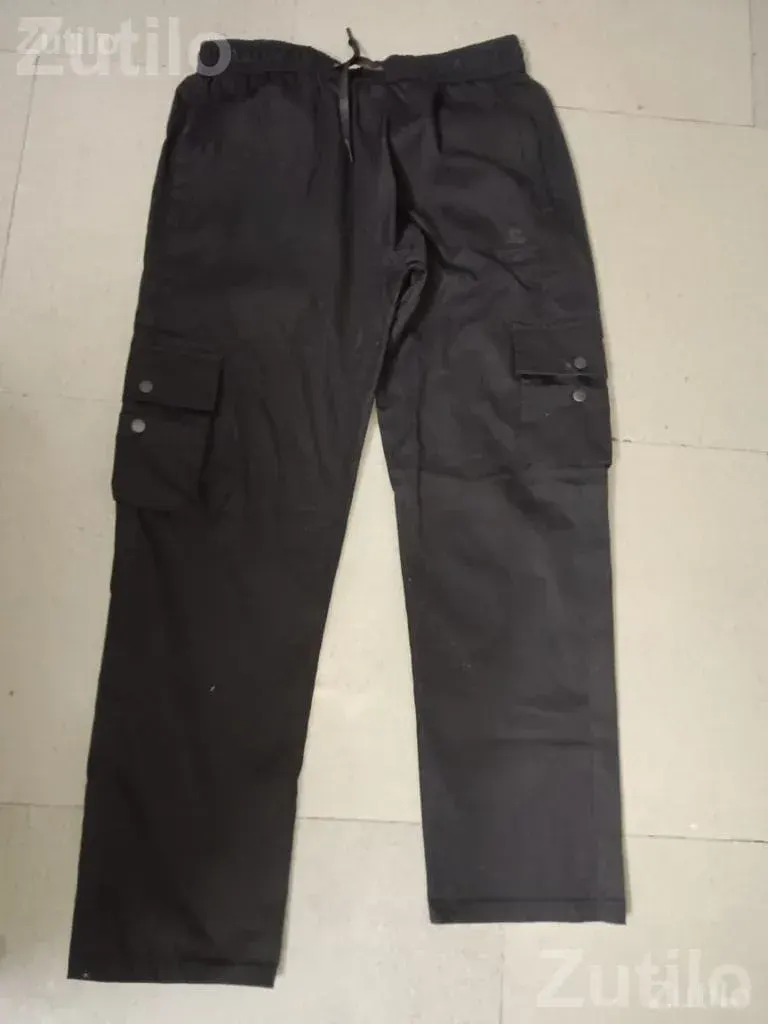 Black Cargo Pants for Men - પુરુષોના કપડા - અમદાવાદ શહેર - Image 3