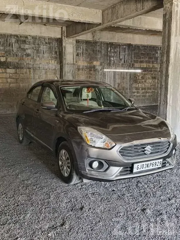 Maruti Suzuki Swift Dzire 2019 Second Owner - કાર - રાજકોટ શહેર - Image 5