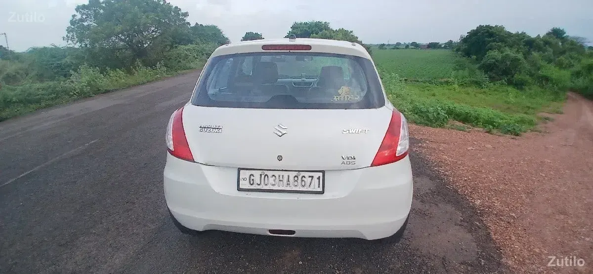 SWIFT VDI ABS 2015 MODEL - Cars - Dwarka - Image 3