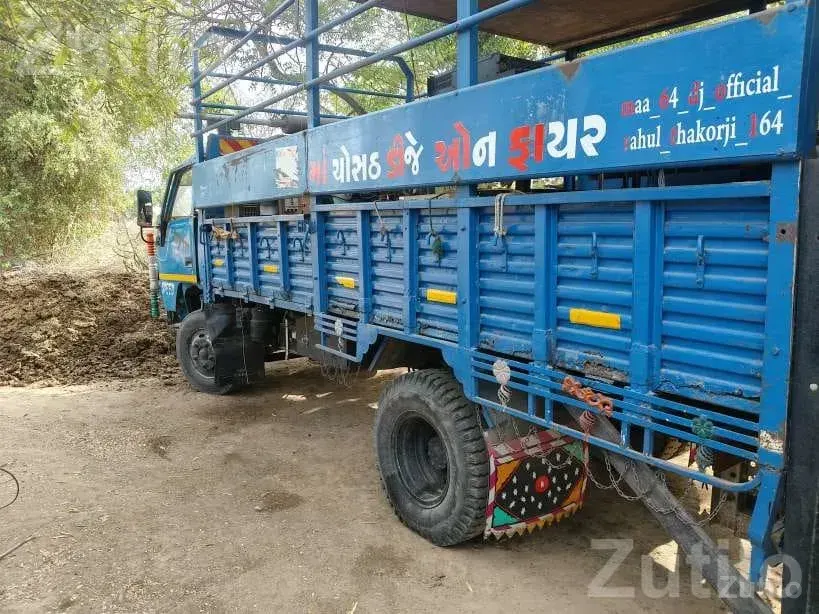 2003 Eicher 14 Ft Commercial Truck - ટ્રક અને લોરી - પાલનપુર - Image 5