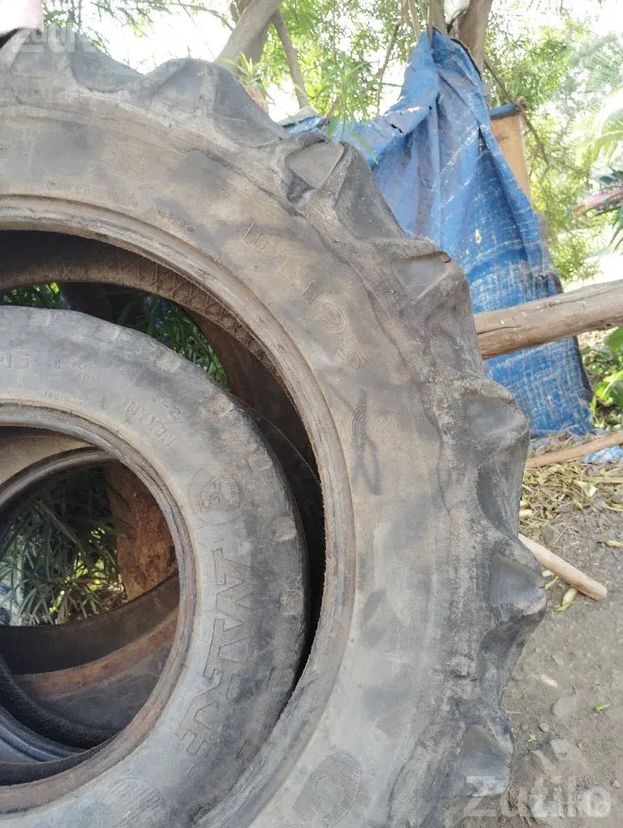 Tractor Tyre Set 12.4-28 Goodyear MRF - ઓટો પાર્ટ્સ - ગોંડલ - Image 3
