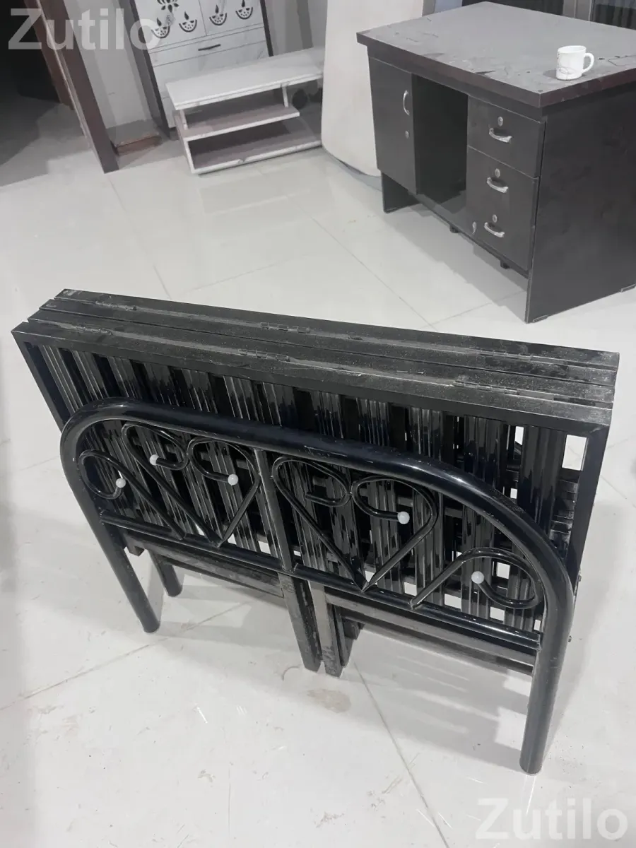 Portable folding bed and wakefit mattress - Beds & Mattresses - Ahmedabad City - Image 5