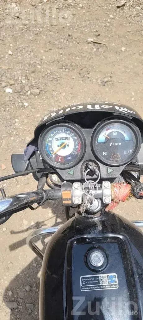Hero Honda 2023 Petrol Bike, 1 Owner - Bikes - Babra - Image 3