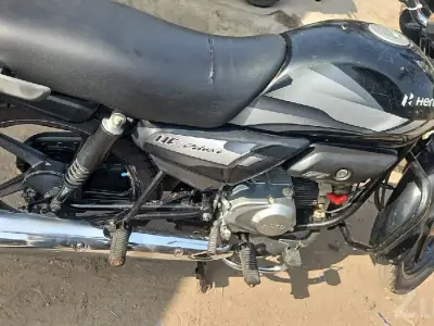 Hero HF Deluxe 2022 Used Bike