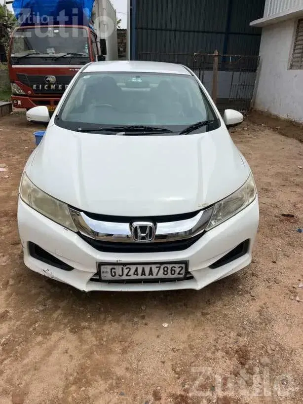 Honda City 2015 Sedan - Cars - Patan City - Image 3
