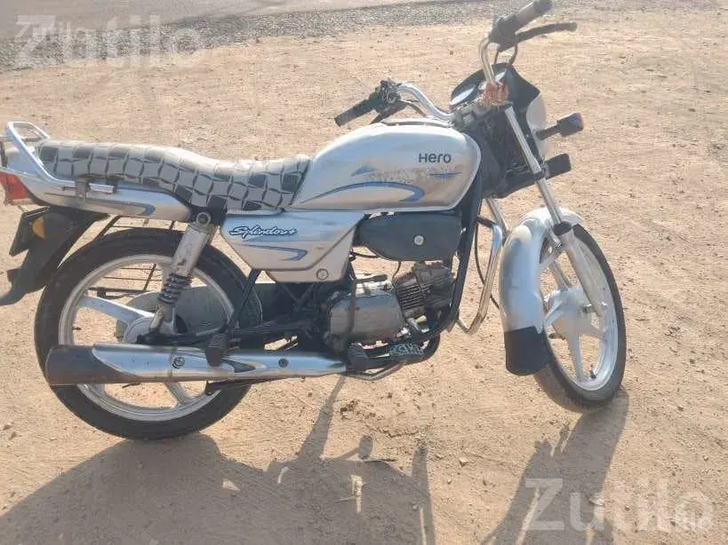 Hero Splendor 2017 Bike Second Owner - બાઇક્સ - બરવાળા - Image 5