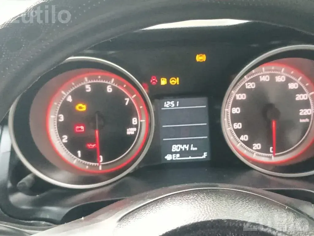 2019 Maruti Suzuki Swift VXi Petrol - Cars - Vijapur - Image 2