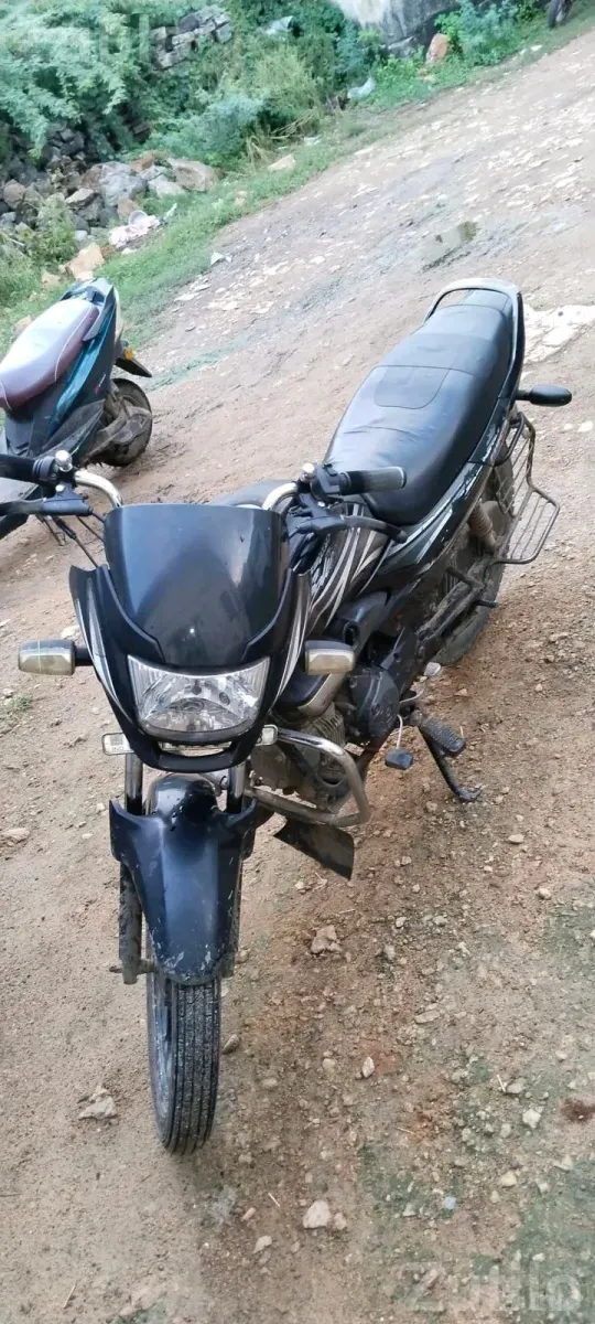 Hero Super Splendor 2016 Bike - Bikes - Sutrapada - Image 2