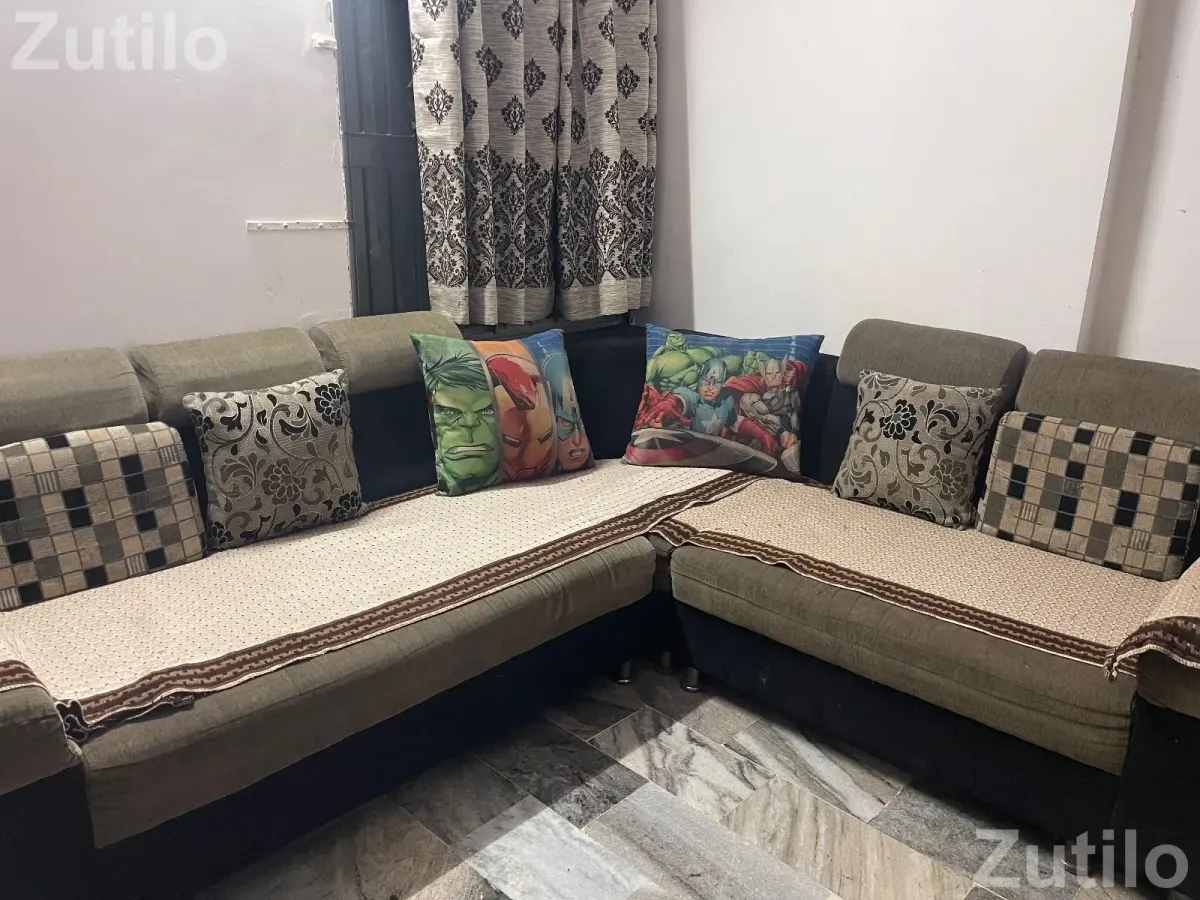 6 seater sofa - સોફા સેટ અને કાઉચ - અમદાવાદ શહેર - Image 2