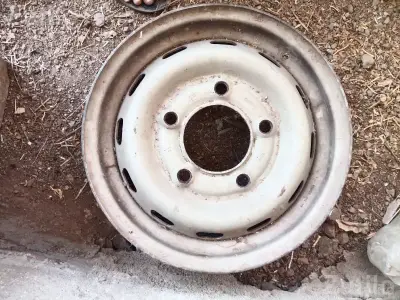 Bolero Tyre and Steel Wheel Plate Bolero Tyre and Steel Wheel Plate