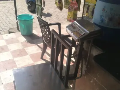 100 Kg Digital Weighing Scale with Platform 100 Kg Digital Weighing Scale with Platform